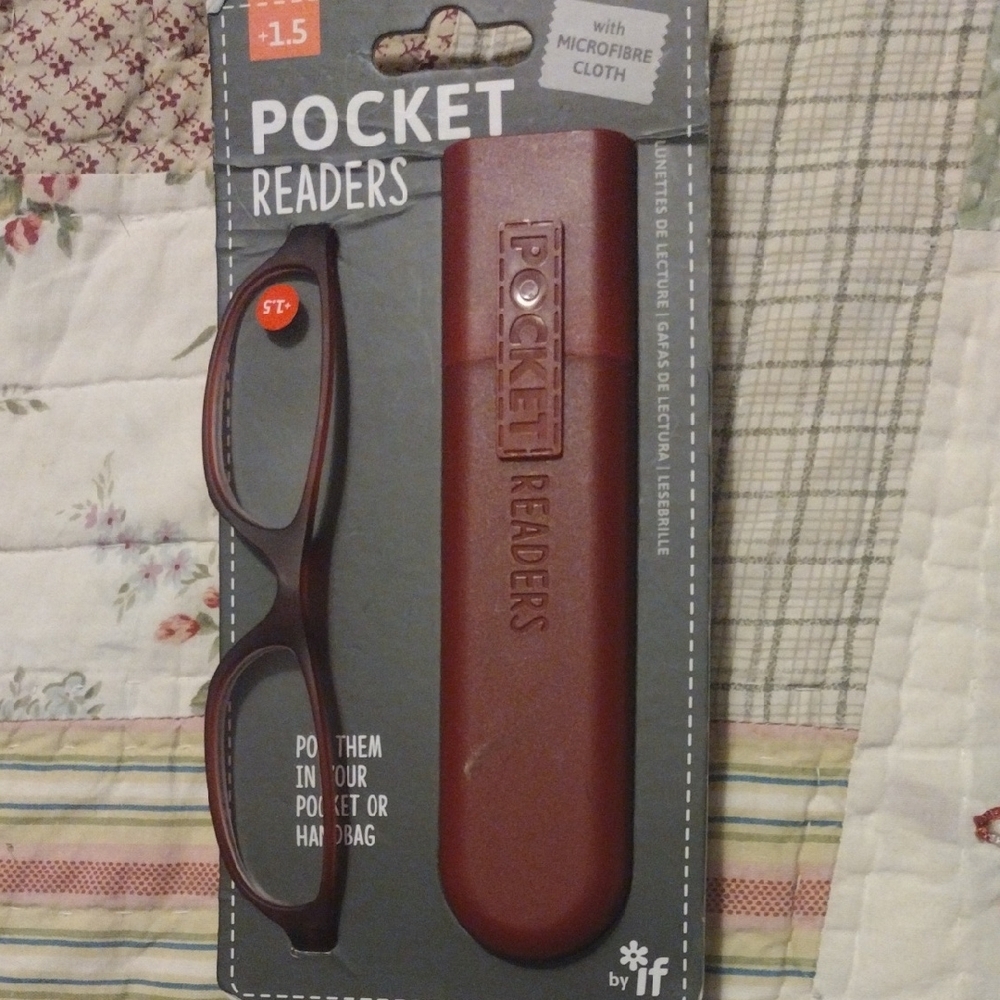 Pocket Readers with Case And Microfiber Cloth